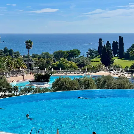 Cap Esterel - Duplex Avec 2 Terrasses Dont Tropezienne, Piscines Et Loisirs *