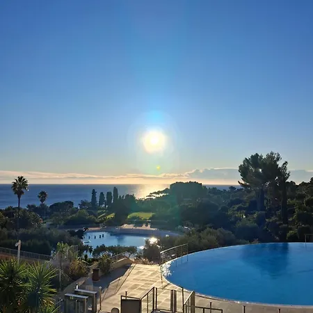Cap Esterel - Duplex Avec 2 Terrasses Dont Tropezienne, Piscines Et Loisirs Appartement *