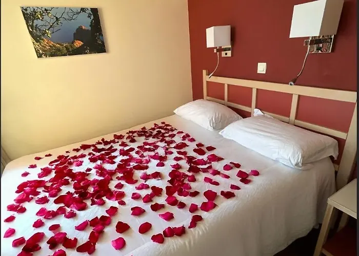 Cap Esterel - Duplex Avec 2 Terrasses Dont Tropezienne, Piscines Et Loisirs *